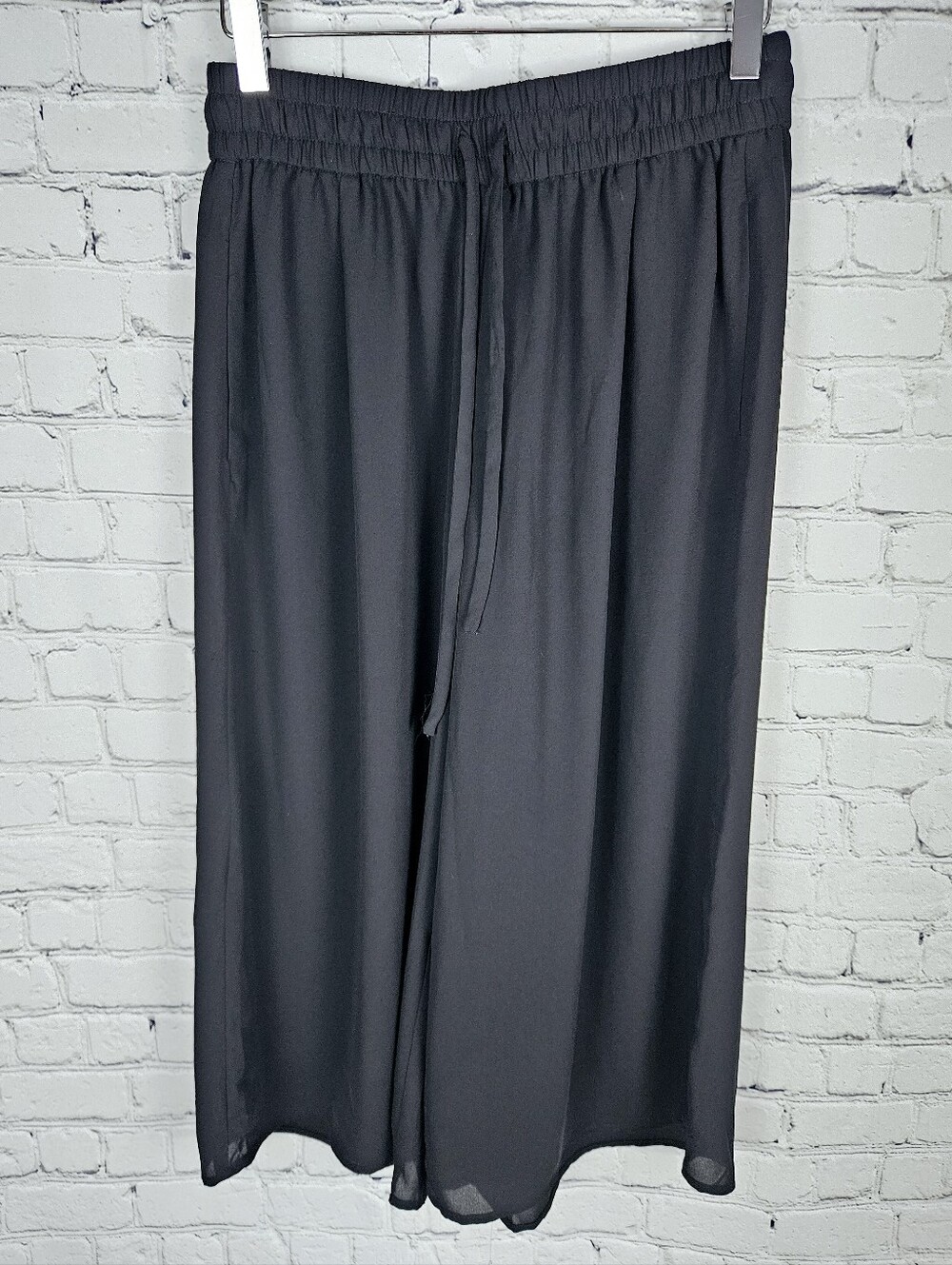 BABATON ARITZIA | Luiz cropped wide leg elastic waist slinky culotte pants